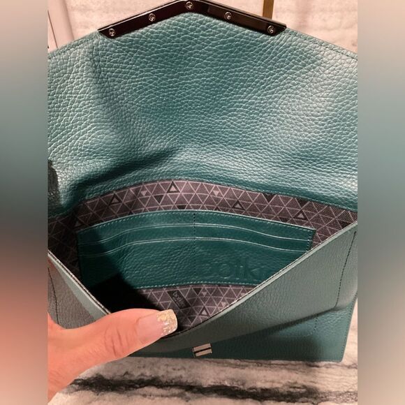 Botkier Valentina Green Leather Envelope Flap Clutch Wallet - Picture 2 of 6
